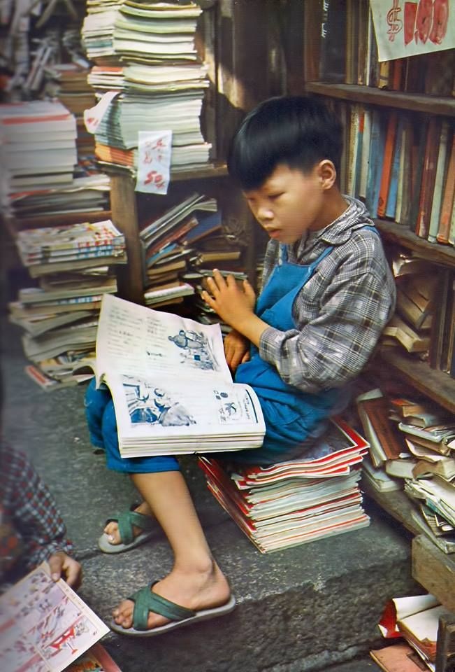 [REVIEW] “King of the Hong Kong Kids: Martin Hürlimann’s 𝐻𝑜𝑛𝑔 𝐾𝑜𝑛𝑔” by Simon Patton